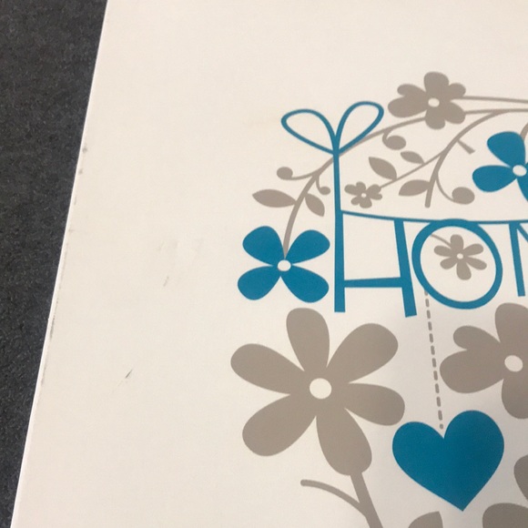 Canvas - Picture 6 of 7